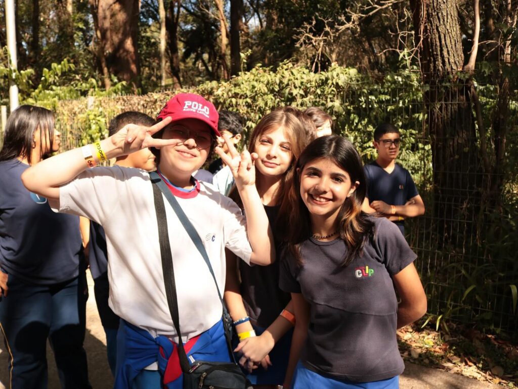 Instagram post from colegioclip. This post is in position 7.