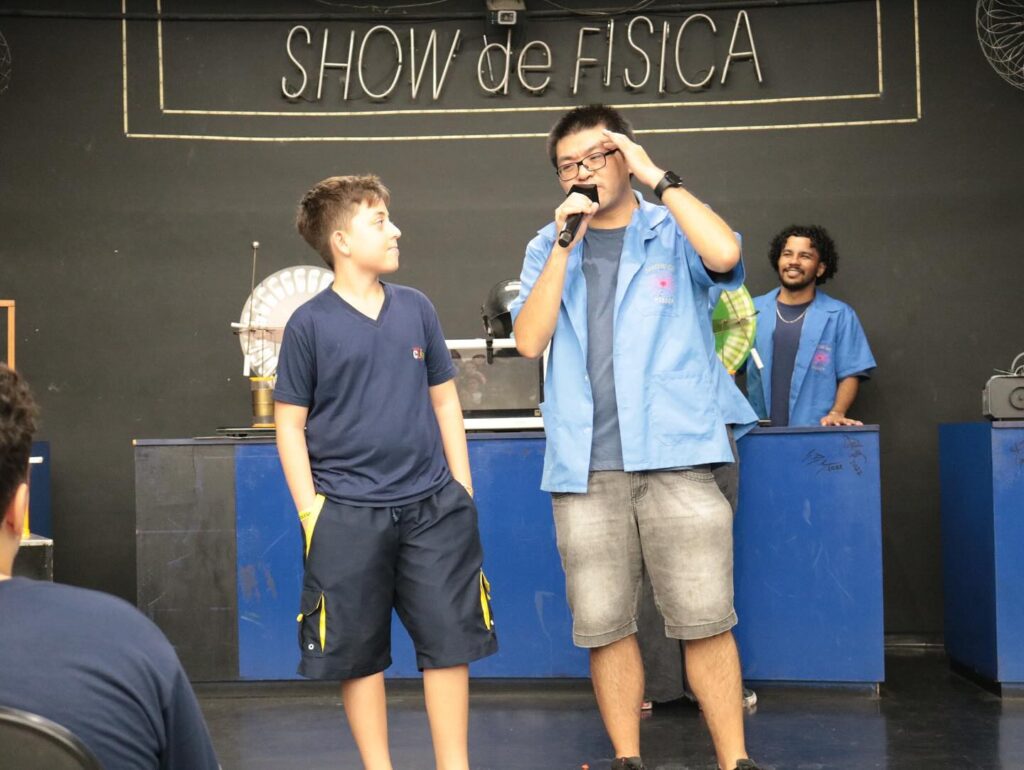 Instagram post from colegioclip. This post is in position 9.